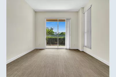 550 Okeechobee Boulevard #122, West Palm Beach, FL 33401 - Photo 22