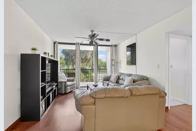 6815 Willow Wood Drive #4023, Boca Raton, FL 33434 - Photo 8