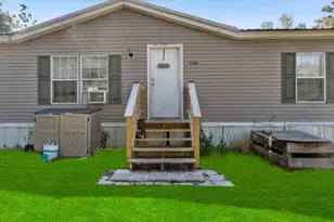 3230 SW 189th Ave, Dunnellon, FL 34432 - Photo 4
