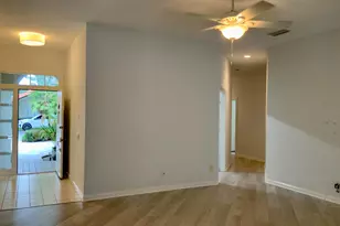 108 Winter Club Ct, Palm Beach Gardens, FL 33410 - Photo 12