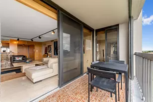 2480 Presidential Way, West Palm Beach, FL 33401 - Photo 18