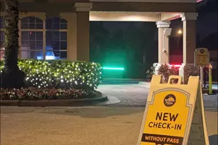 8101 Coconut Palm Way, Kissimmee, FL 34747 - Photo 4