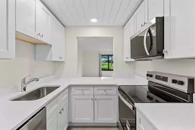 5413 SE Miles Grant Road #G-104, Stuart, FL 34997 - Photo 8