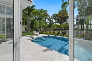 320 Charroux Dr, Palm Beach Gardens, FL 33410 - Photo 22