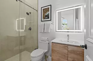 320 Charroux Dr, Palm Beach Gardens, FL 33410 - Photo 14