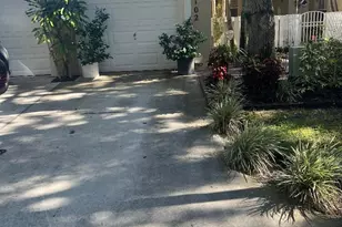 2102 N Maplewood Dr, Greenacres, FL 33415 - Photo 2