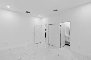 533 NW 16th Ave, Fort Lauderdale, FL 33311 - Photo 20