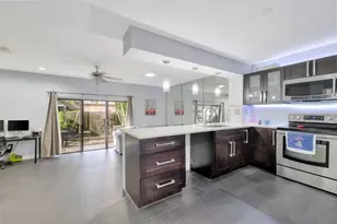 7610 NW 79th Ave, Tamarac, FL 33321 - Photo 6