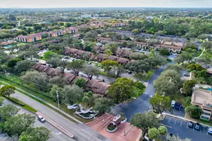 7610 NW 79th Ave, Tamarac, FL 33321 - Photo 18