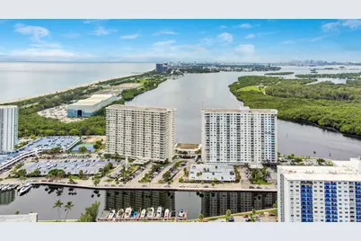 500 Bayview Drive #1521, Sunny Isles Beach, FL 33160 - Photo 2