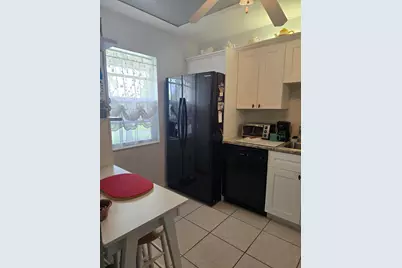 116 Golden Lakes Boulevard, West Palm Beach, FL 33411 - Photo 8