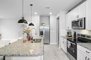 5766 SE Edgewater Cir, Stuart, FL 34997 - Photo 12