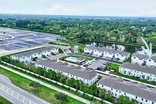 5766 SE Edgewater Cir, Stuart, FL 34997 - Photo 38