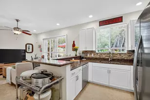 3010 Murano Bay Dr, Boynton Beach, FL 33435 - Photo 6