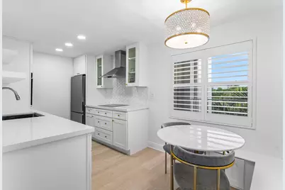 689 NE 6th Court #4050, Boynton Beach, FL 33435 - Photo 1