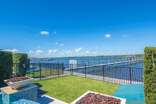 1470 E Seaway Dr E, Fort Pierce, FL 34949 - Photo 24