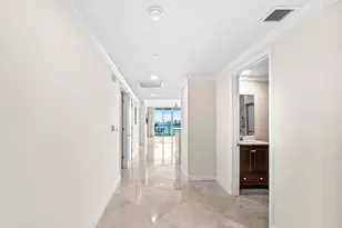 2650 Lake Shore Dr, Riviera Beach, FL 33404 - Photo 24