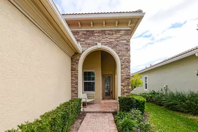 19006 SW Positano Way, Port Saint Lucie, FL 34986 - Photo 6