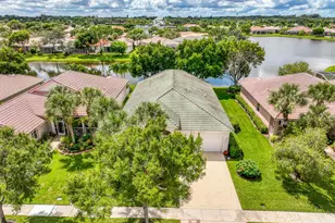 9270 Heron Cove Dr, West Palm Beach, FL 33411 - Photo 2