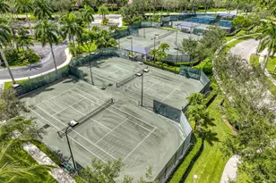 9270 Heron Cove Dr, West Palm Beach, FL 33411 - Photo 40