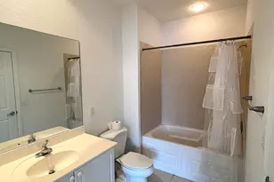 1791 Lakefront D1 Blvd, Fort Pierce, FL 34982 - Photo 12