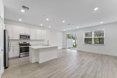 247 Preserve Trail N, Stuart, FL 34994 - Photo 10