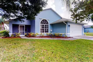 359 SW Duxbury Ave, Port Saint Lucie, FL 34983 - Photo 1