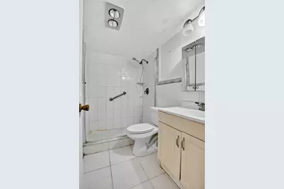 1018 Harwood C, Deerfield Beach, FL 33442 - Photo 12