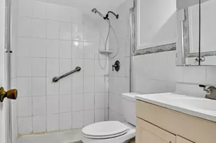 1018 Harwood C, Deerfield Beach, FL 33442 - Photo 12