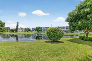 1018 Harwood C, Deerfield Beach, FL 33442 - Photo 2