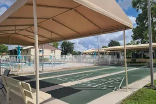 317 Knotty Pine Cir, Greenacres, FL 33463 - Photo 24