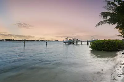 114 W Riverside Drive, Jupiter, FL 33469 - Photo 20