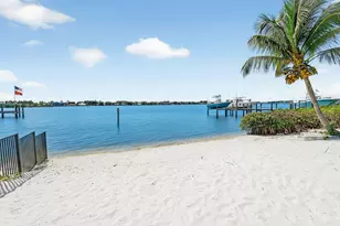 114 W Riverside Dr, Jupiter, FL 33469 - Photo 6