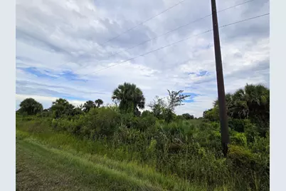 21018 NW 278th Street, Okeechobee, FL 34972 - Photo 2