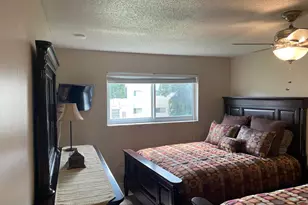 705 Lori Dr, Lake Worth, FL 33461 - Photo 20