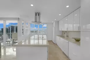 2800 E Sunrise Blvd, Fort Lauderdale, FL 33304 - Photo 14