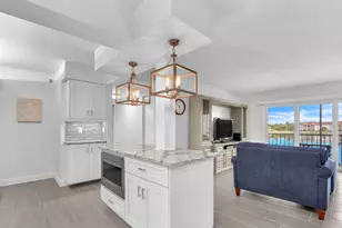 4444 NE Ocean Blvd, Jensen Beach, FL 34957 - Photo 4