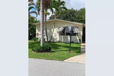 7874 SE Saratoga Drive, Hobe Sound, FL 33455 - Photo 2