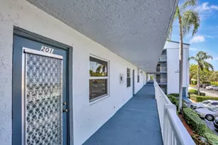 7800 NW 18th St, Margate, FL 33063 - Photo 22