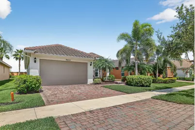 9624 SW Royal Poinciana Drive, Port Saint Lucie, FL 34987 - Photo 2