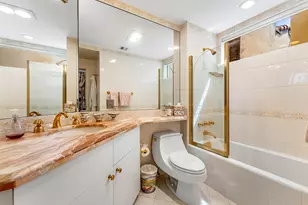 13 Sloans Curve Dr, Palm Beach, FL 33480 - Photo 22