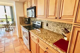 4000 N Ocean Dr, Singer Island, FL 33404 - Photo 16