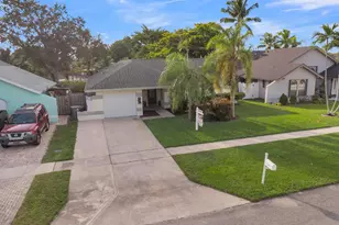22489 Swordfish Dr, Boca Raton, FL 33428 - Photo 2