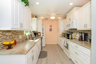 18 Lake Vista Trail, Port Saint Lucie, FL 34952 - Photo 6