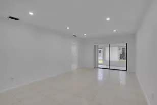 315 NW 36th Ave, Deerfield Beach, FL 33442 - Photo 12