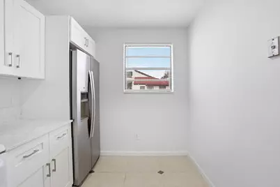 315 NW 36th Avenue, Deerfield Beach, FL 33442 - Photo 6