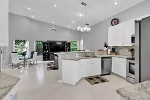 7458 Falls Rd W, Boynton Beach, FL 33437 - Photo 10