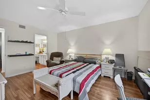 340 Pine Ridge Cir, Greenacres, FL 33463 - Photo 38