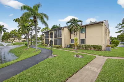 340 Pine Ridge Circle #B-2, Greenacres, FL 33463 - Photo 4