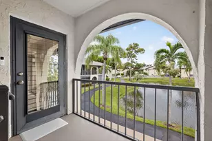 340 Pine Ridge Cir, Greenacres, FL 33463 - Photo 12